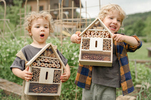 30 free & easy summer holiday activities for kids